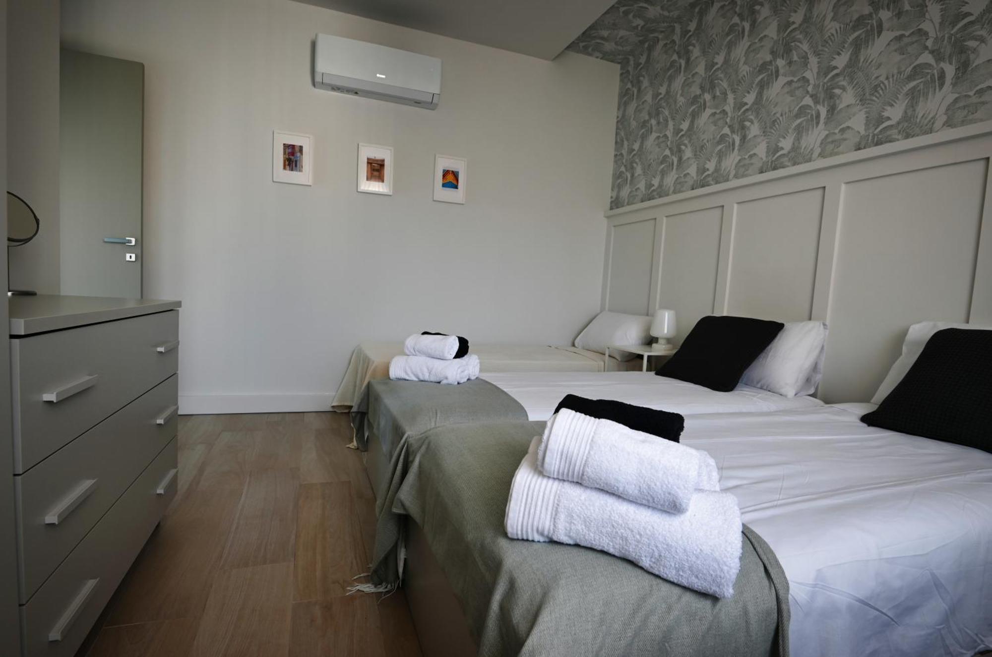 Cliff Edge Apartment In ซากฮรา ภายนอก รูปภาพ